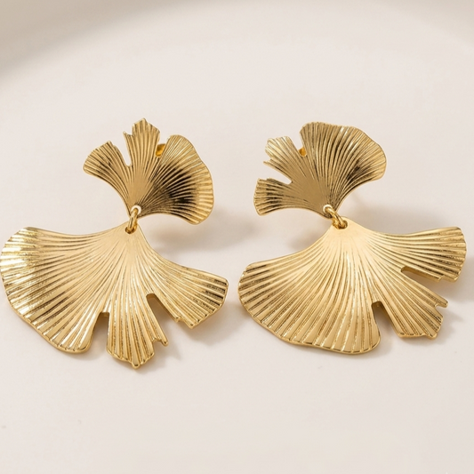 Golden leaf