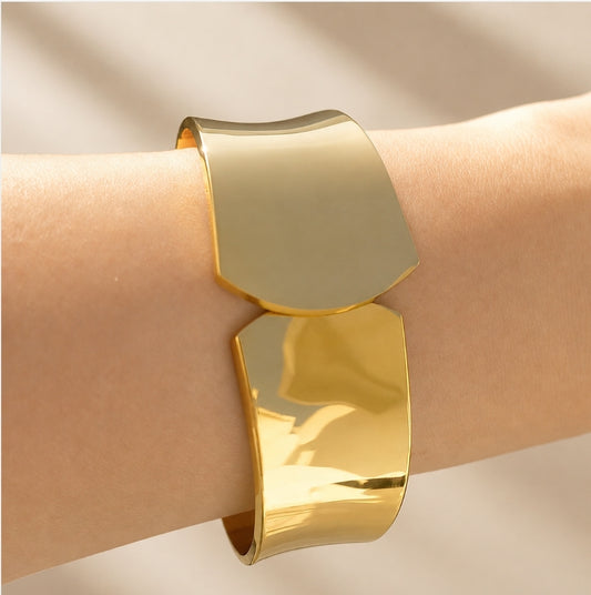 Golden aura