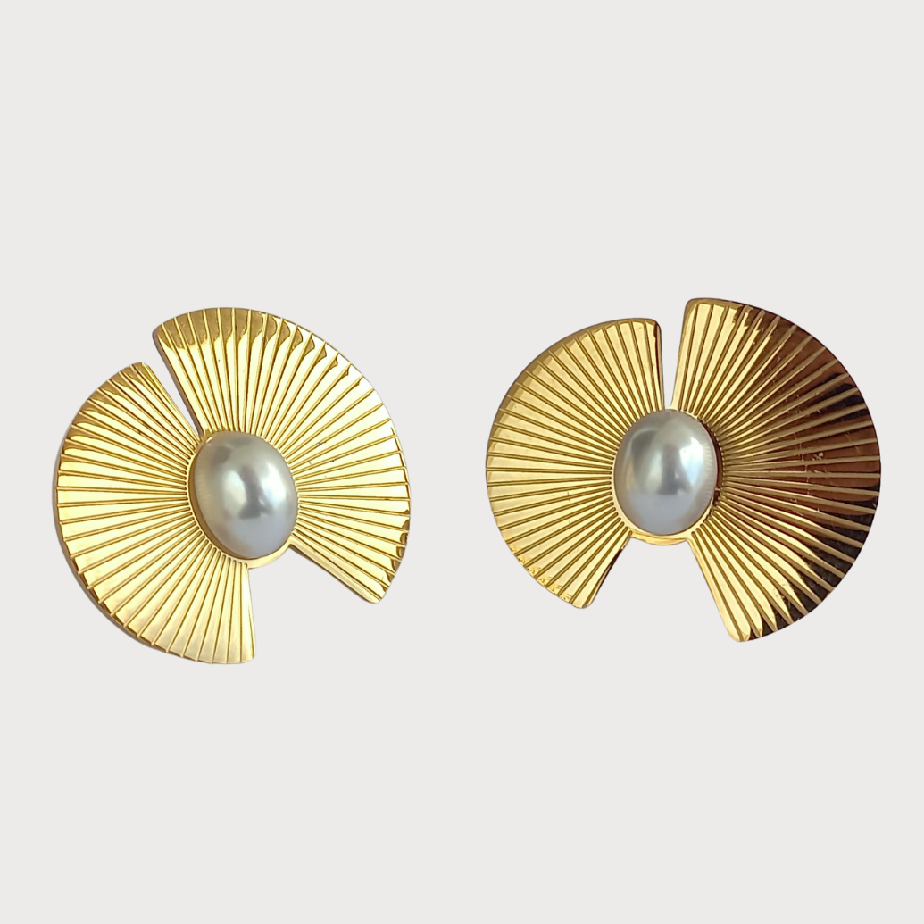 Echo-studs